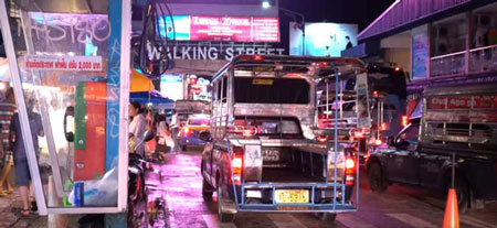 Baht Bus Taxi in Pattaya