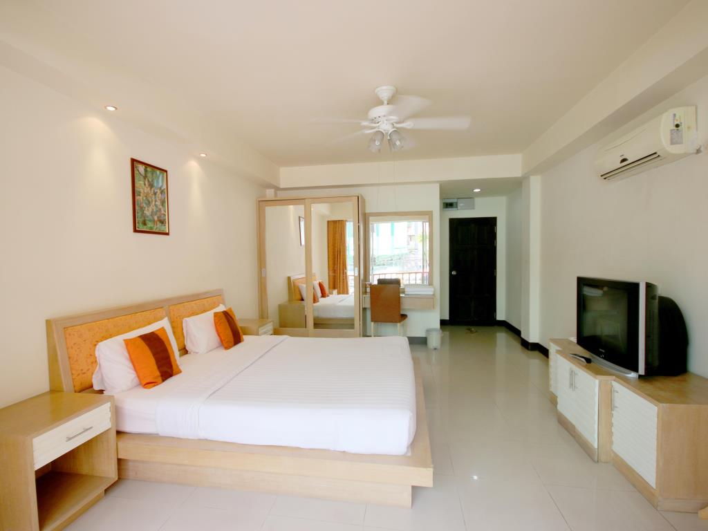 Guest Friendly Hotels in Phuket [2021 Patong Update]